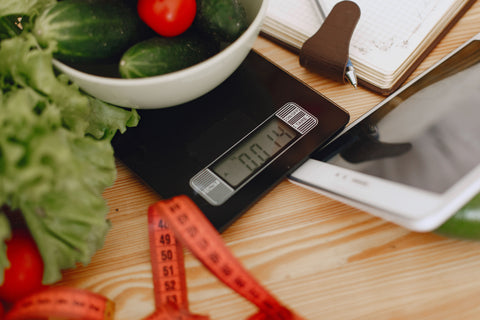How Many Calories Should You Eat Per Day? A Simple Guide with Free Calculator